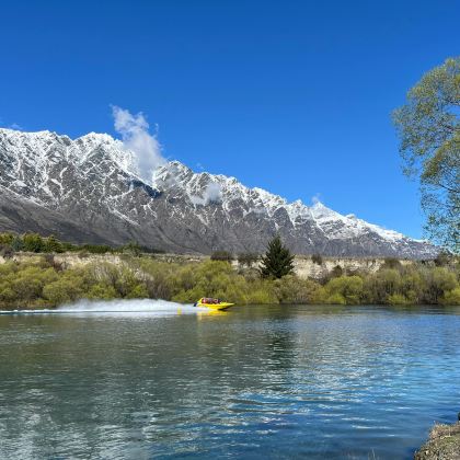 新西兰南岛+北岛12日跟团游