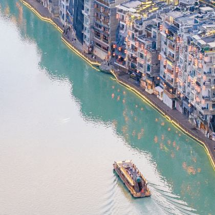 贵州贵阳+荔波小七孔景区+织金洞4日3晚跟团游