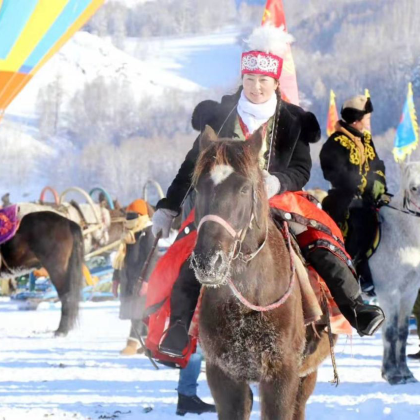 新疆阿勒泰地区+喀纳斯+禾木风景区5日4晚跟团游