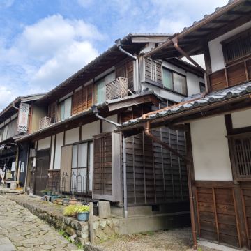 日本名古屋+东京+白川乡+飞驒高山6日5晚跟团游