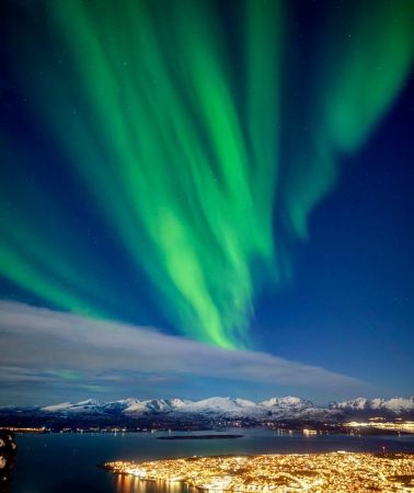 10D9N • Norway + Iceland: Golden Circle + Vatnajökull National Park Hiking + Sognefjord Cruise + Jökulsárlón Boat Tour + Spot Wild Seals + Blue Lagoon + Bergen
