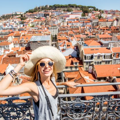 西班牙+葡萄牙+罗卡角+托莱多+巴塞罗那+马德里+塞维利亚+塞哥维亚+龙达+米哈斯+阿尔罕布拉宫10日9晚跟团游