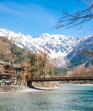 3D2N • Tateyama Kurobe ‑ Kamikochi ‑ One‑night onsen stay ‑ Shirakawa‑go Gassho‑mura ‑ Yuki‑no‑Otani Snow Wall ‑ Tour departs from Nagoya