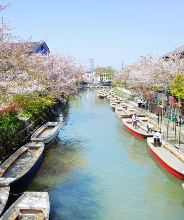 9D8N • Explore Amazing Kyushu Japan Adventure:Enjoy a relaxing sightseeing boat excursion on the canal+Takachiho Gorge