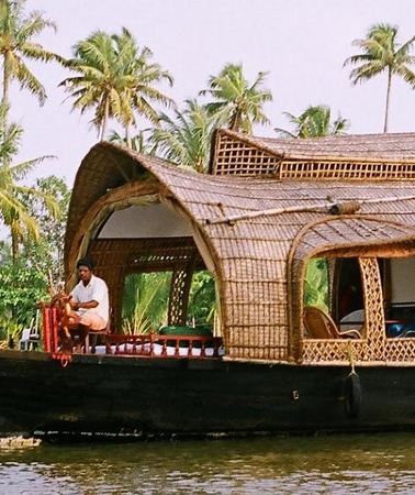 2D1N • Kochi Private Tour: Overnight Alleppey Backwaters Houseboat Cruise