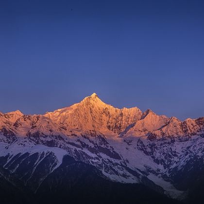 跟队自驾·新都桥+理塘+稻城亚丁+香格里拉+飞来寺+梅里雪山+米堆冰川+南迦巴瓦峰+佛掌沙丘+羊湖+布达拉宫12日12晚半自助游