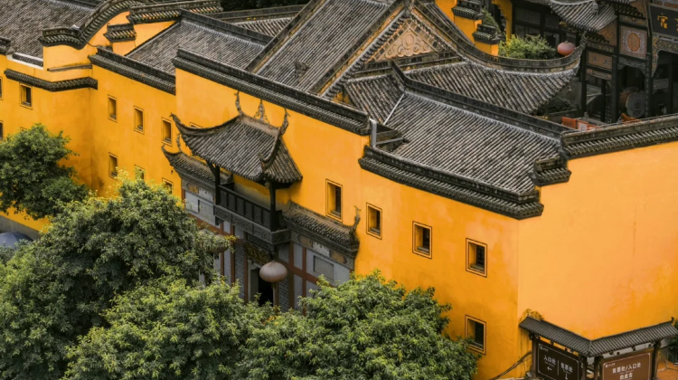 6D5N · Private Tours · Chengdu + Chongqing + Sanxingdui Museum