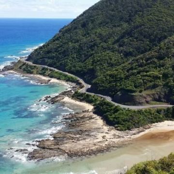 丹顿农山脉国家公园+普芬比利蒸汽火车+希尔斯维尔野生动物保护区+菲利普岛野生动物园+大洋路+格兰坪国家公园16日15晚拼小团