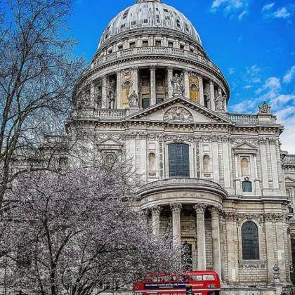 英国伦敦+爱丁堡+苏格兰高地+多佛尔白色悬崖+牛津+曼彻斯特+巴斯16日15晚私家团