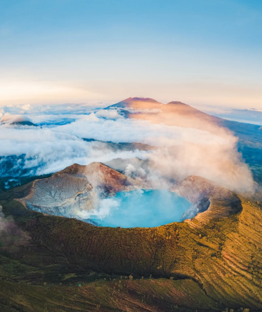 4D3N • Customize your trip: Indonesia + Mount Bromo Sunrise + Climb Ijen Volcano to Witness Blue Fire + Enjoy volcano summit hiking