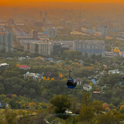 哈萨克斯坦+乌兹别克斯坦8日7晚私家团