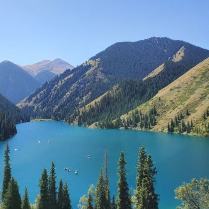 哈萨克斯坦+乌兹别克斯坦8日7晚私家团