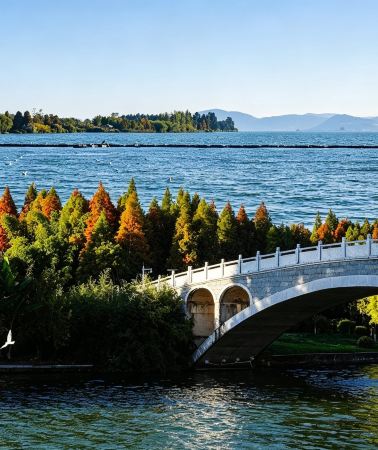 2D1N • Spring City Kunming: Explore Stone Forest + Dianchi Lake + Yunnan Nationalities Village - Diverse cultures