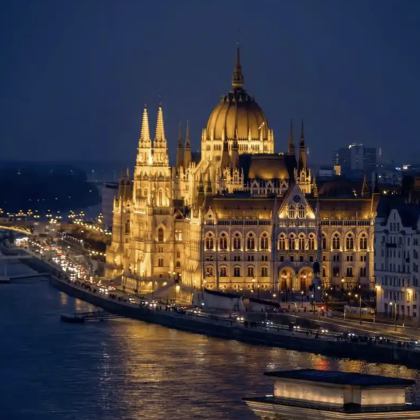 奥地利维也纳+布达佩斯+布拉格+法兰克福14日13晚跟团游