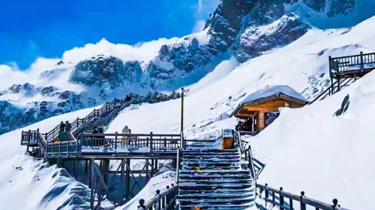 8D7N · Group Tours ·  Consult for GIFT: Dali Erhai + Lijiang + Yulong Snow Mount+ Shangri-la. 8 pax EN group and exclusive for International Visitors·  &nbsp;