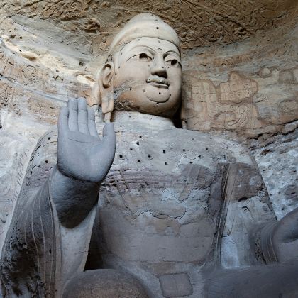 云冈石窟+大同市博物馆+雁门关景区+华严寺+应县木塔景区+悬空寺4日3晚跟团游