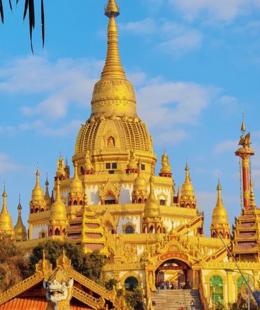 6D5N • Kunming + Tengchong + Mangshi + Ruili +Hot Spring 