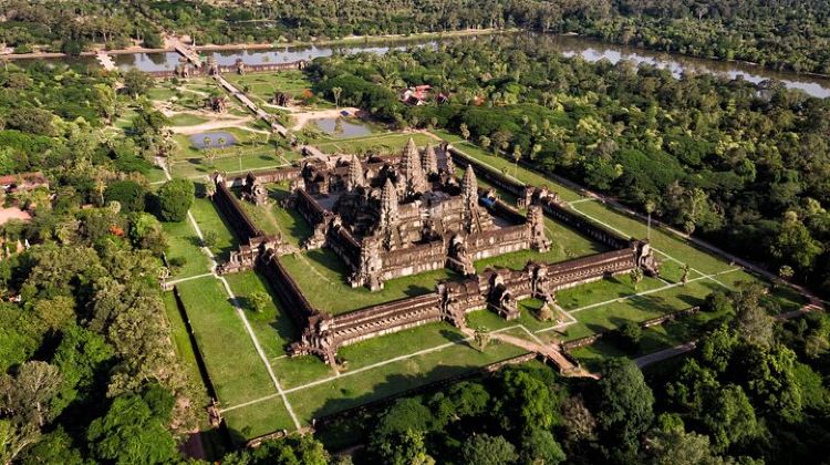 9-Day Vietnam and Cambodia at a Glance: 9-Day Discovery