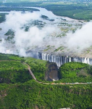 5D4N • 5 Day - Classic Victoria Falls & Chobe National Park Safari Tour