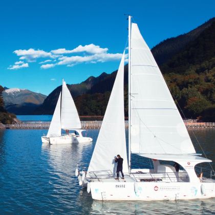 林芝+波密+墨脱+米堆冰川+来古冰川+果果塘大拐弯+巴松措7日6晚私家团