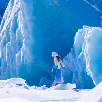 西藏林芝+来古冰川+索松村+然乌湖+波密+巴松措5日4晚拼小团