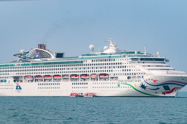 6 days · Singapore - Phuket - Krabi Town - Pangkor - Singapore