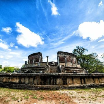 斯里兰卡科伦坡+贾夫纳+亭可马里+丹布勒+康提+努沃勒埃利耶+美蕊沙+加勒14日13晚私家团