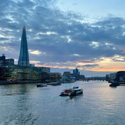 英国9日8晚私家团