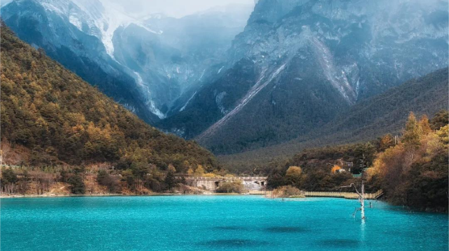 6-Day Yunnan Private Tour from Kunming·Dali, Lijiang, Yulong Snow Mountain | Erhai Ecological Corridor | Stone Forest Scenic Area | The Chongsheng Temple and the Three-Pagoda Culture Tourist Area