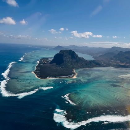 毛里求斯10日9晚私家团