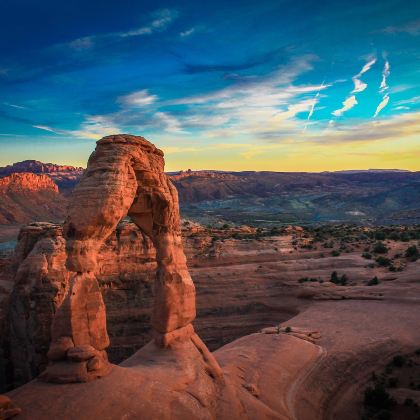 美国17日14晚跟团游