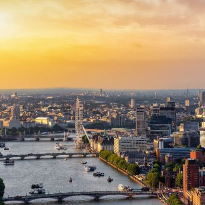 英国伦敦+剑桥+温德米尔+爱丁堡+约克+苏格兰高地+天空岛12日11晚私家团