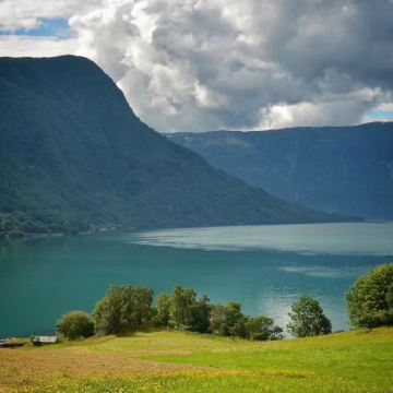 蓝湖+斯奈山半岛+米湖+斯塔万格+卑尔根+弗洛姆+奥勒松+奥斯陆21日20晚私家团