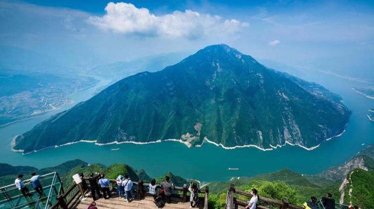 5-Day Shennongding Scenic Area Starry Sky Tent Campground + Shennongjia Tourism Area + Shennong Valley + Baidi Temple + Huanghua Island National Wetland Park