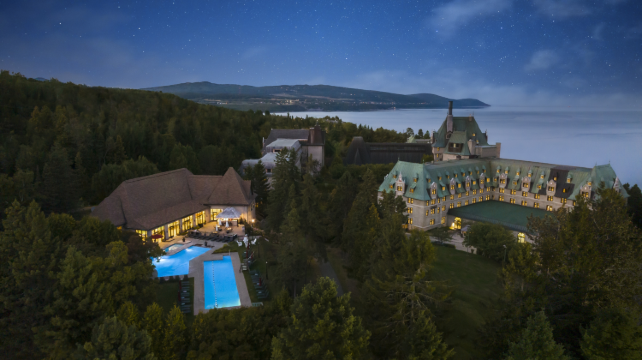 6-Day Canada Quebec City, Montreal & Niagara Falls Tour·Whale Watching, Fort Henry & Indigenous Cultural Experience | Airport Pickup and Fairmont 5-Star Stay