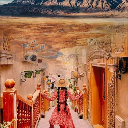 新疆乌鲁木齐+南疆+喀什市+帕米尔高原+塔什库尔干6日5晚私家团