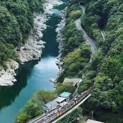 日本大阪+神户+高知县+爱媛县9日8晚私家团