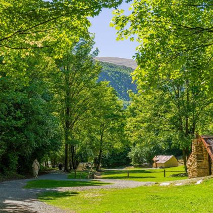 新西兰南岛+基督城+奥玛鲁+达尼丁+皇后镇7日6晚拼小团
