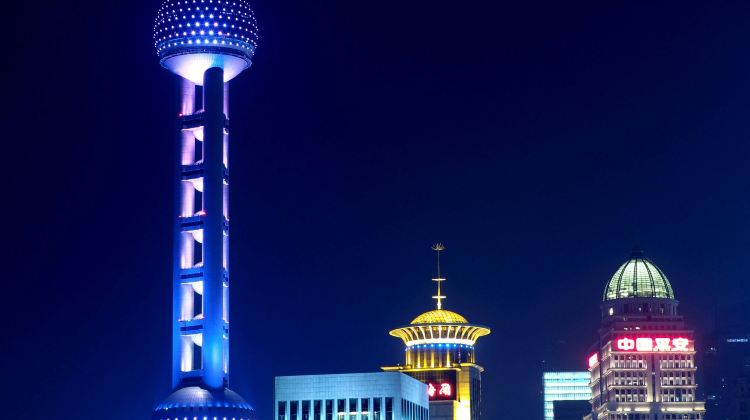 3D2N · Group Tours · Explore the Ancient Lanes & Stay in Selected Five-star Hotels: Shanghai + Zhujiajiao Ancient town