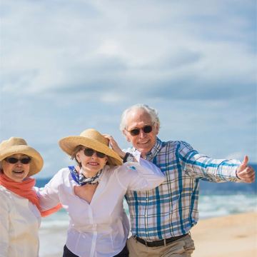 儋州+海花岛旅游度假区+海花岛海洋乐园+海花岛双子沙滩+儋州千年古盐田+石花水洞3日2晚私家团
