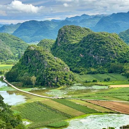 昆明+云南哀牢山国家级自然保护区+建水+元阳+蒙自+普者黑风景区+弥勒+抚仙湖9日8晚私家团