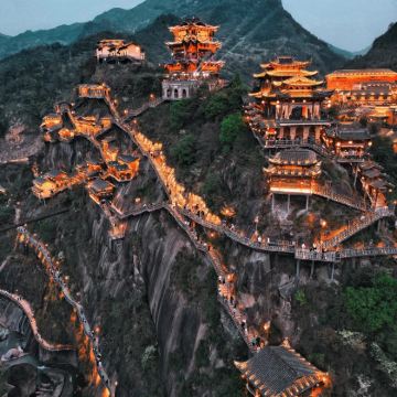 江西望仙谷+三清山风景区+婺源篁岭景区3日2晚自由行