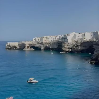 意大利罗马9日8晚拼小团