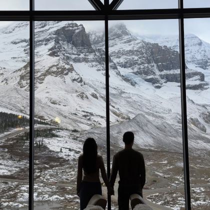 加拿大温哥华+班夫+贾斯珀+幽鹤国家公园+卡尔加里卡尔加里塔+加拿大落基山脉9日8晚拼小团