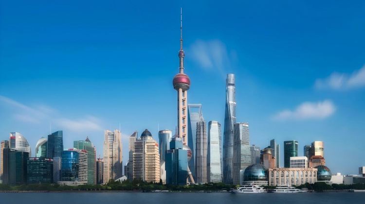 3-Day Explore the Ancient Lanes & Stay in Selected 4-star Hotels: Shanghai + Zhujiajiao Ancient town