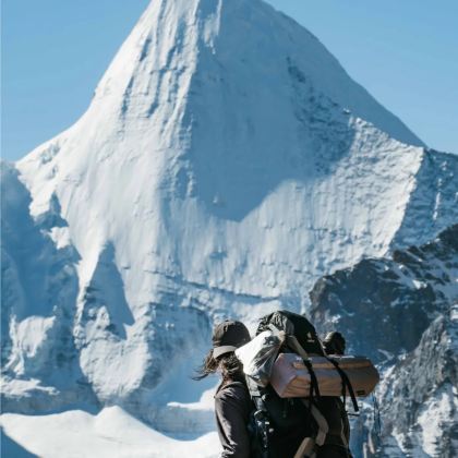 丽江+香格里拉+稻城亚丁+泸沽湖+西双版纳8日7晚拼小团