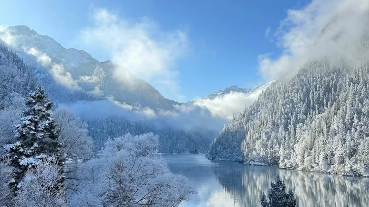 6-day 5-night · Private Tour · Chengdu + Jiuzhaigou + Huanglong National Scenic Area