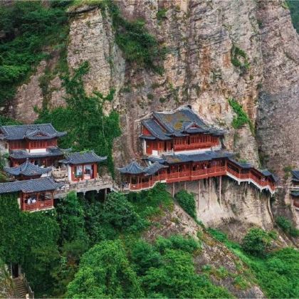 大慈岩风景区+诸葛八卦村景区+地下长河景区+大红岩景区3日2晚私家团