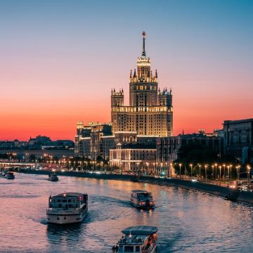 俄罗斯莫斯科+圣彼得堡9日跟团游