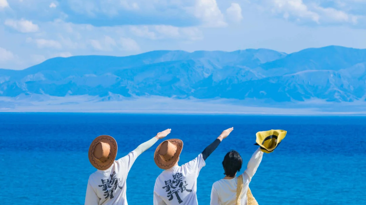 新疆乌鲁木齐+北疆10日9晚私家团·自营暑期大促〓自营大放价·溪夏漫游【咨询客服享优惠+升级禾木4钻美宿】【加1元升级商务7座】航拍Sky view*Vlog【早定买贵赔】赛湖C位下午茶+直通车环湖